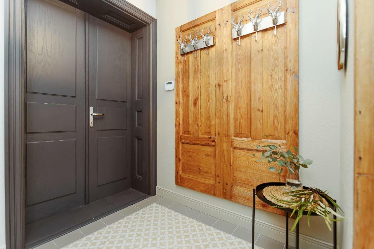 Dzirnavu Residense Apartment รีกา ภายนอก รูปภาพ